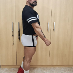 Short short spandex shorts