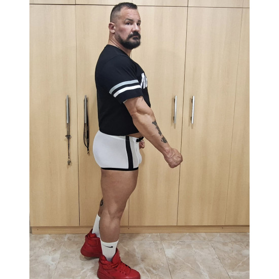 Short short spandex shorts