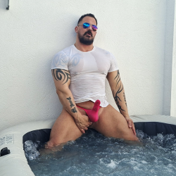 Bulge Torpedo Thong Candy Pink