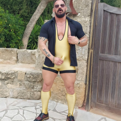 VERBAL GOLDEN MUSCLE MAN