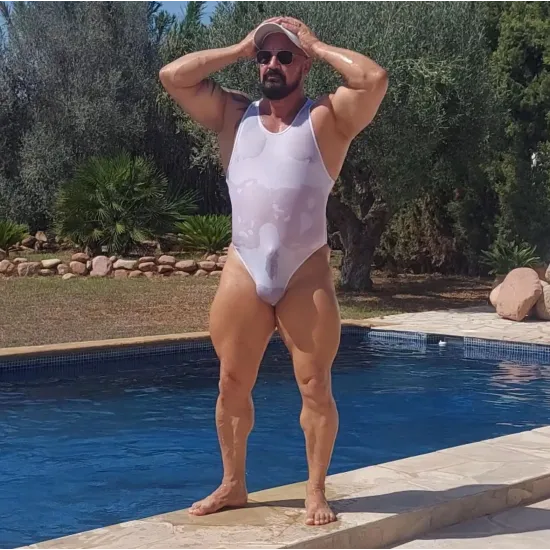 ADVENTURES OF A POOL CLEANER 