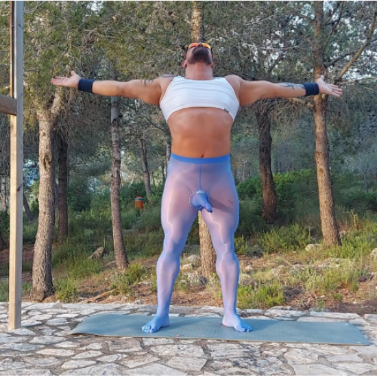 MUSCLE YOGA IN PANTYHOSE